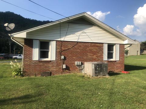 209 Second Avenue Hampton Tn 37658, Hampton, TN 37658 photo 3