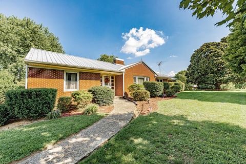 134 Suncrest Street Gray Tn 37615, Gray, TN 37615 photo 2