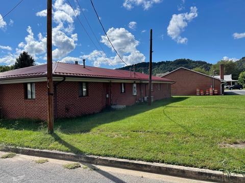 213 Catawba Street Erwin Tn 37650, Erwin, TN 37650 photo 2
