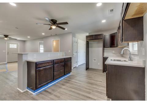 112 Division Street Erwin Tn 37650, Erwin, TN 37650 photo 15