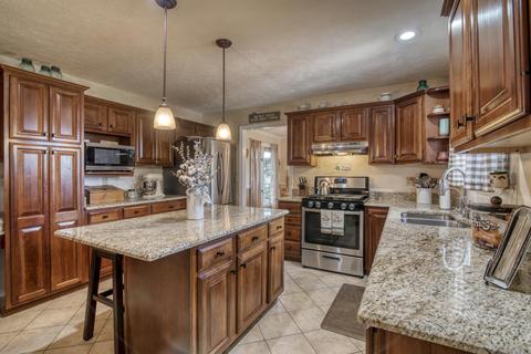 317 Beverly Drive Abingdon Va 24210, Abingdon, VA 24210 photo 6