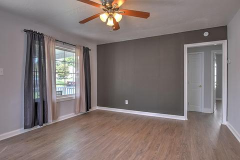 317 Douglas Street Bristol Va 24201, Bristol, VA 24201 photo 5