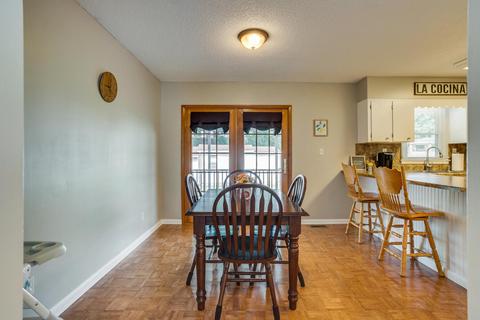 813 9th Street Erwin Tn 37650, Erwin, TN 37650 photo 7