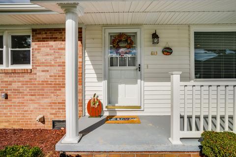 813 9th Street Erwin Tn 37650, Erwin, TN 37650 photo 4