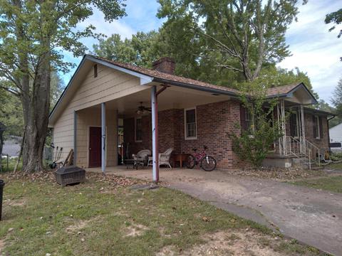 805 Chestnut Avenue Erwin Tn 37650, Erwin, TN 37650 photo 4