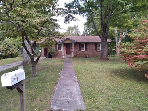 805 Chestnut Avenue Erwin Tn 37650, Erwin, TN 37650 photo 2