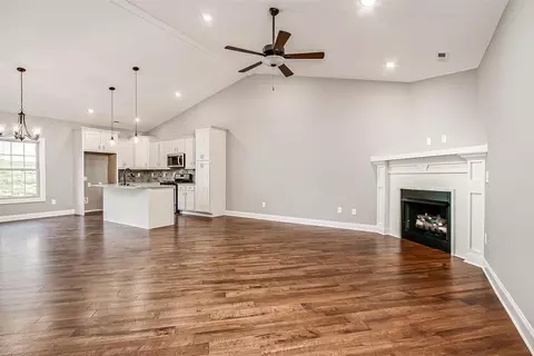 208 Hacker Martin Drive Gray Tn 37615, Gray, TN 37615 photo 9