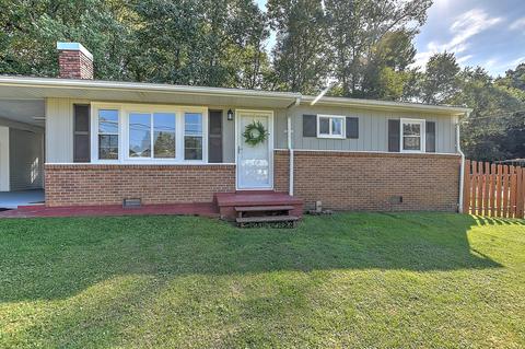 2005 Elmwood Street Johnson City Tn 37604, Johnson City, TN 37604 photo 1