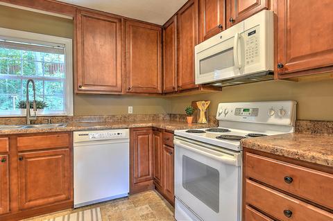 2005 Elmwood Street Johnson City Tn 37604, Johnson City, TN 37604 photo 11