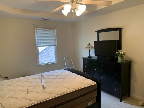 9 Oak Leaf Court Johnson City Tn 37601, Johnson City, TN 37601 photo 34