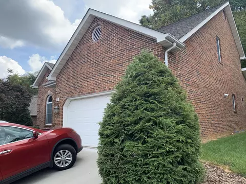 9 Oak Leaf Court Johnson City Tn 37601, Johnson City, TN 37601 photo 42