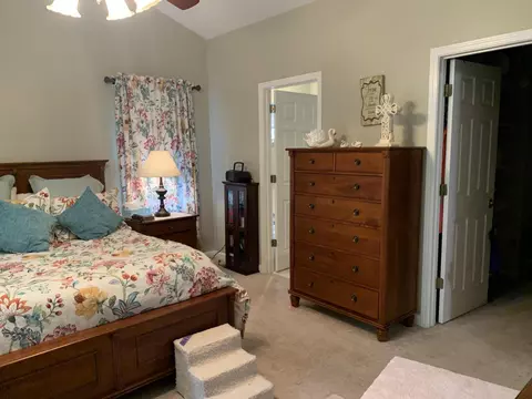 9 Oak Leaf Court Johnson City Tn 37601, Johnson City, TN 37601 photo 15