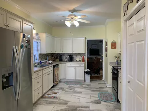 9 Oak Leaf Court Johnson City Tn 37601, Johnson City, TN 37601 photo 10