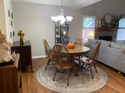 9 Oak Leaf Court Johnson City Tn 37601, Johnson City, TN 37601 photo 8