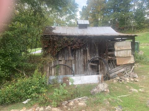 111 Fish Springs Road Hampton Tn 37658, Hampton, TN 37658 photo 4