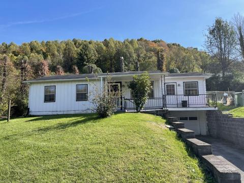 227 Constitution Rd, Pennington Gap, VA 24277 photo 1