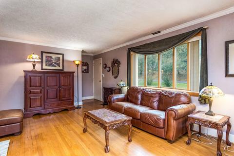1015 7th Street Erwin Tn 37650, Erwin, TN 37650 photo 3