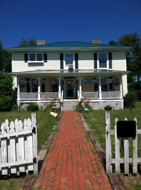 626 Maple Street Glade Spring Va 24340, Glade Spring, VA 24340 photo 1