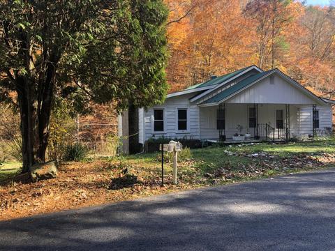 9241 Old Mill Road Glade Spring Va 24340, Glade Spring, VA 24340 photo 2