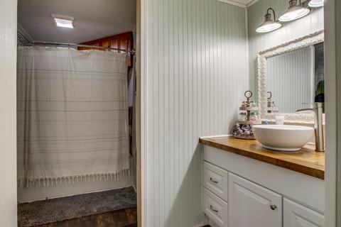 735 Grove Avenue Erwin Tn 37650, Erwin, TN 37650 photo 23