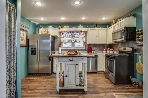 735 Grove Avenue Erwin Tn 37650, Erwin, TN 37650 photo 14