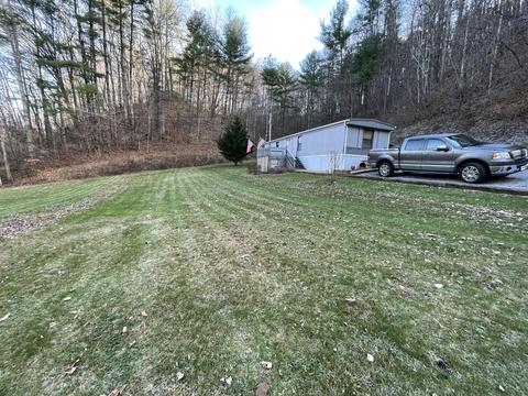 135 Gentry Mountain Road Erwin Tn 37650, Erwin, TN 37650 photo 2