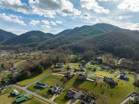 120 Valleyview Court Hampton Tn 37658, Hampton, TN 37658 photo 6