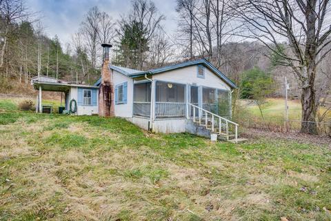 100 Bailey Woods Road Erwin Tn 37650, Erwin, TN 37650 photo 2