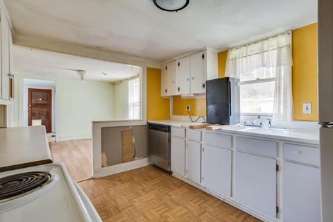 100 Bailey Woods Road Erwin Tn 37650, Erwin, TN 37650 photo 13
