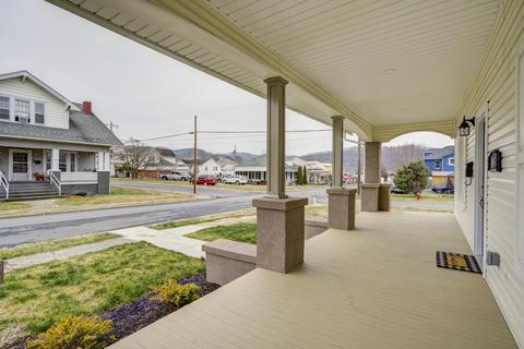 403 Opekiska Street Erwin Tn 37650, Erwin, TN 37650 photo 3