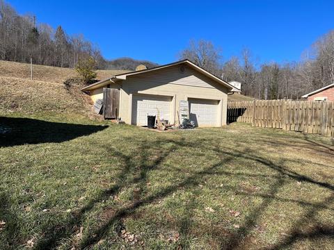 111 Bud Hicks Road Hampton Tn 37658, Hampton, TN 37658 photo 29