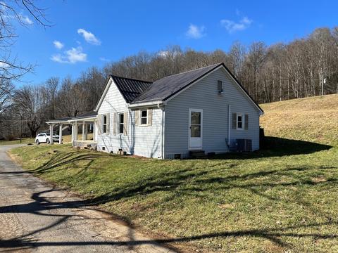 111 Bud Hicks Road Hampton Tn 37658, Hampton, TN 37658 photo 3