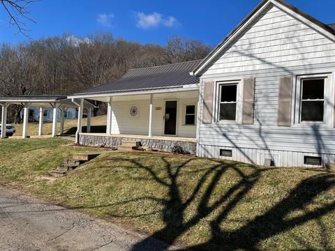 111 Bud Hicks Road Hampton Tn 37658, Hampton, TN 37658 photo 4