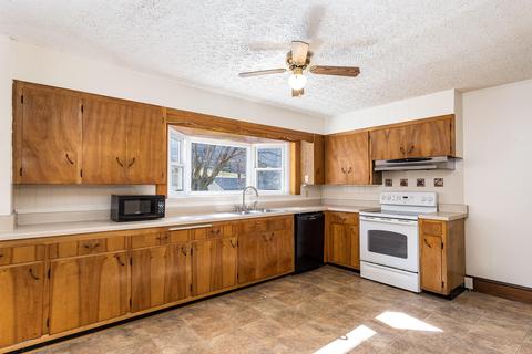 144 Parker Street Erwin Tn 37650, Erwin, TN 37650 photo 6