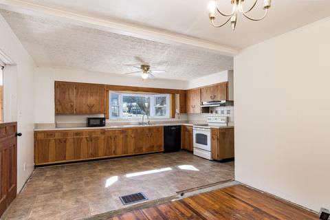 144 Parker Street Erwin Tn 37650, Erwin, TN 37650 photo 8