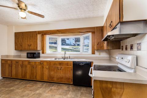 144 Parker Street Erwin Tn 37650, Erwin, TN 37650 photo 5