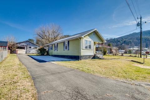 204 Smith Street Erwin Tn 37650, Erwin, TN 37650 photo 3