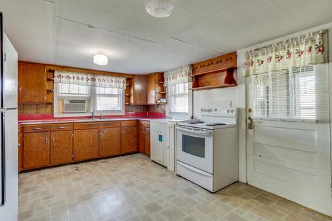 204 Smith Street Erwin Tn 37650, Erwin, TN 37650 photo 11