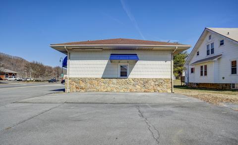 300 North Main Avenue, Erwin, TN 37650 photo 12