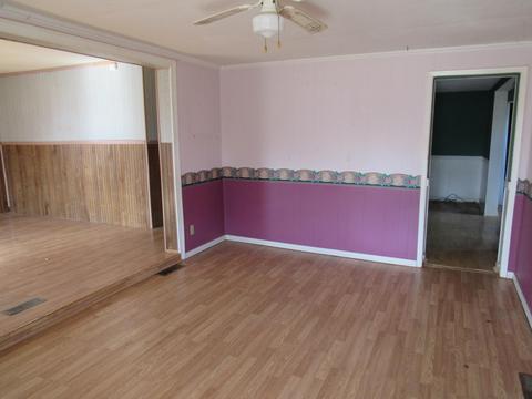 823 E Mary Street Bristol Tn 37620, Bristol, TN 37620 photo 4