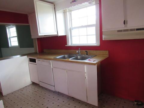 823 E Mary Street Bristol Tn 37620, Bristol, TN 37620 photo 13