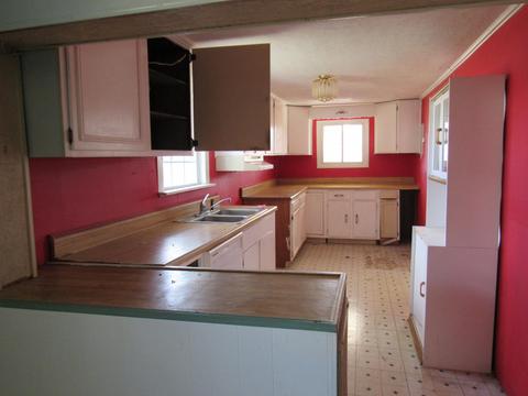 823 E Mary Street Bristol Tn 37620, Bristol, TN 37620 photo 19