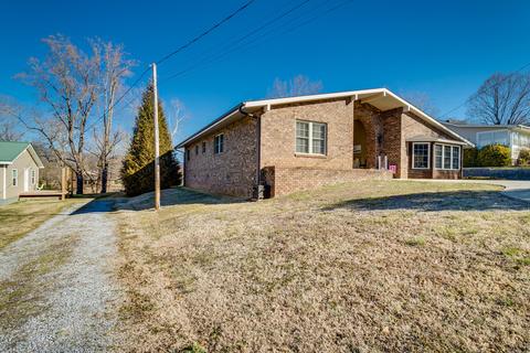 216 Harris Street Erwin Tn 37650, Erwin, TN 37650 photo 3
