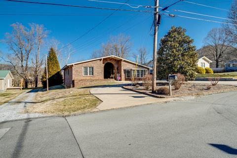 216 Harris Street Erwin Tn 37650, Erwin, TN 37650 photo 4
