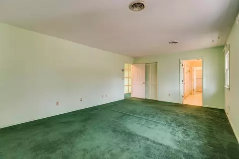 198 Cedar Point Road Johnson City Tn 37601, Johnson City, TN 37601 photo 33