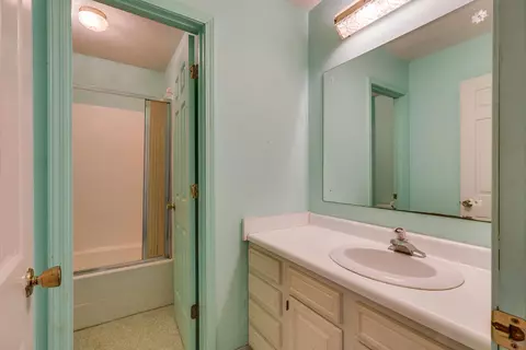 198 Cedar Point Road Johnson City Tn 37601, Johnson City, TN 37601 photo 46