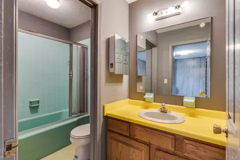 198 Cedar Point Road Johnson City Tn 37601, Johnson City, TN 37601 photo 39