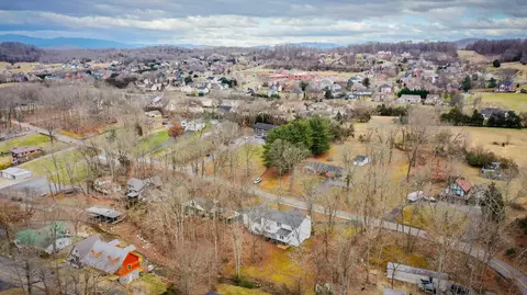 198 Cedar Point Road Johnson City Tn 37601, Johnson City, TN 37601 photo 62