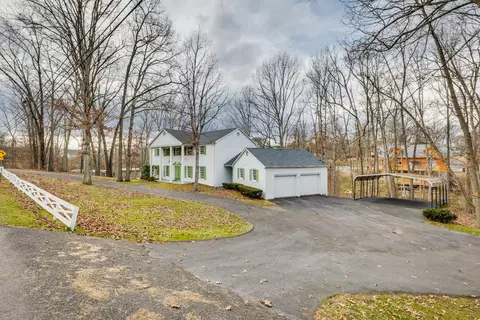 198 Cedar Point Road Johnson City Tn 37601, Johnson City, TN 37601 photo 4
