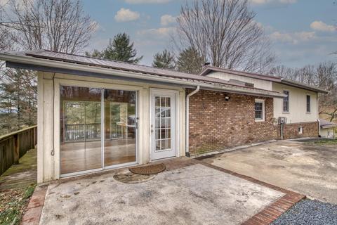 867 E Main Street Abingdon Va 24210, Abingdon, VA 24210 photo 29